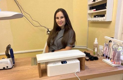 Маникюр, педикюр, долговременное покрытие от 35р у Елены Кузнецовой