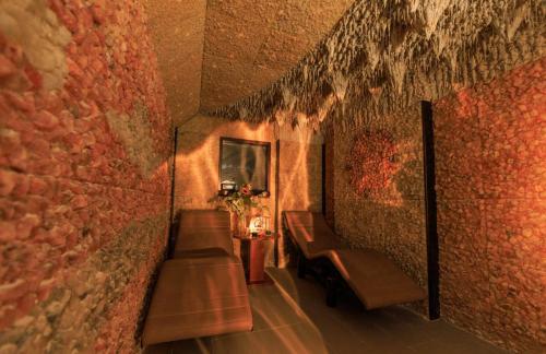 Сауна, турецкий хамам, джакузи от 30р, спа-программы от 180р в "Планета SPA"